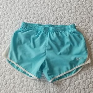 Girls Dri-fit Nike Running Shorts Size M